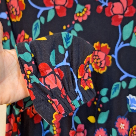 Loft M Stained Glass Floral Swing Dress Black floral longsleeve mini boho - Picture 4 of 7